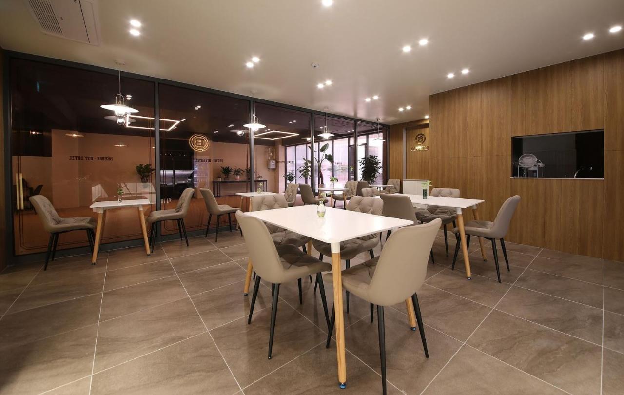 Brown Dot Hotel Sinan Gwangju Metropolitan City Exterior photo